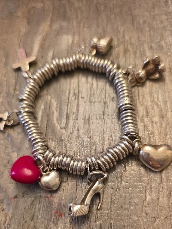 Links Of London Sterling Silver Charm Heart & Shoe Bracelet with Pink Heart - Picture 2 of 5